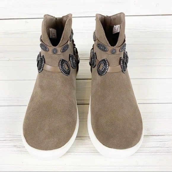 NEW Very Volatile Menloh Taupe Boho Sneakers 7 - Picture 7 of 13